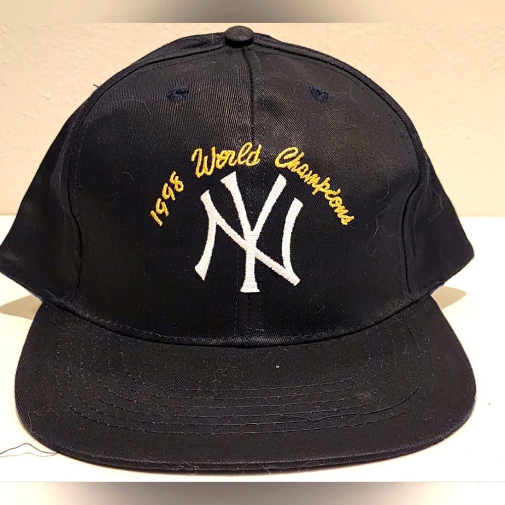 NY Yankees 1998 World Champions Baseball Hat
